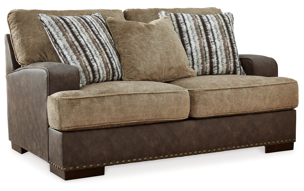 Alesbury Loveseat