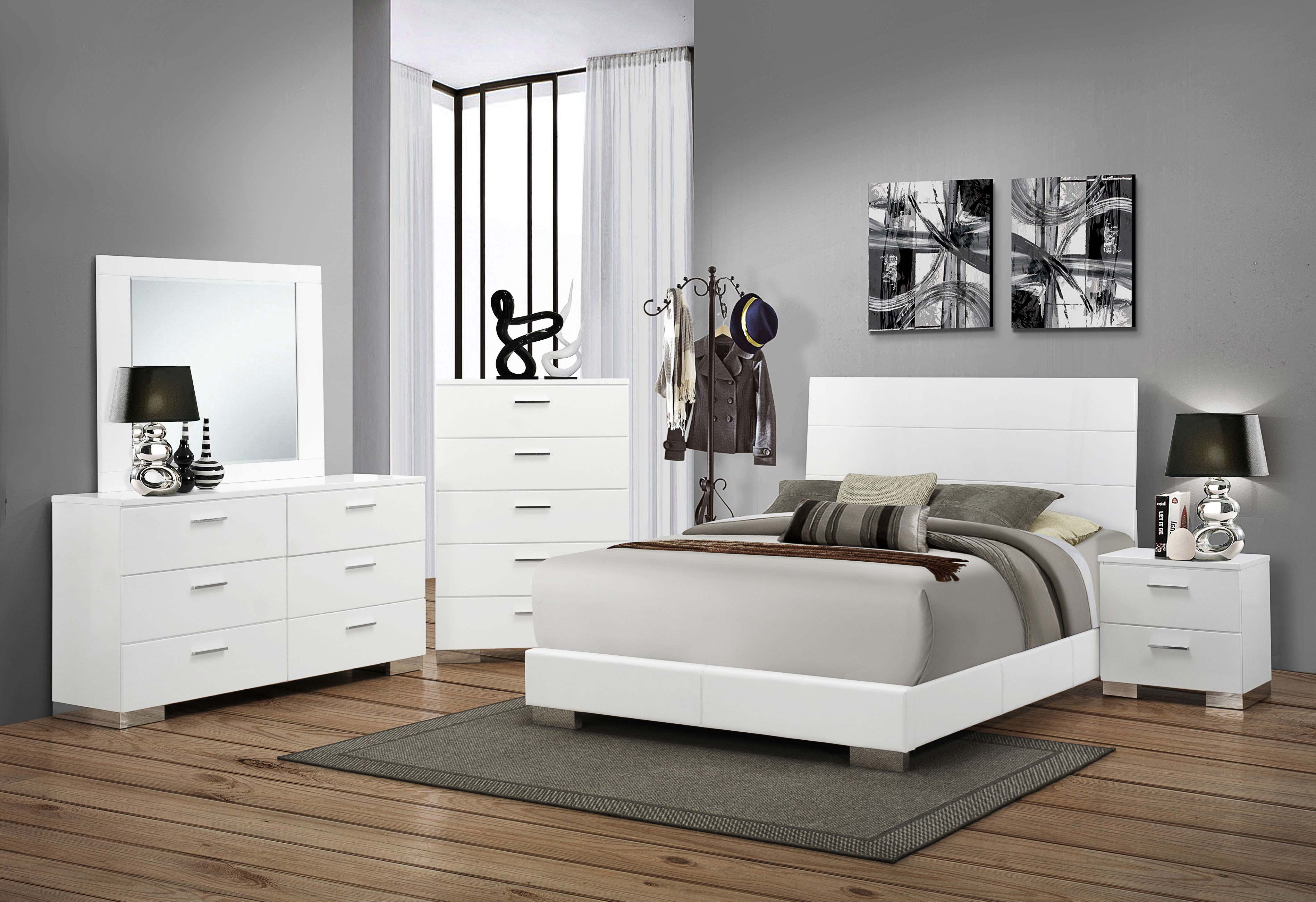 Coaster Felicity Bedroom Set Glossy White Eastern King Set of 6