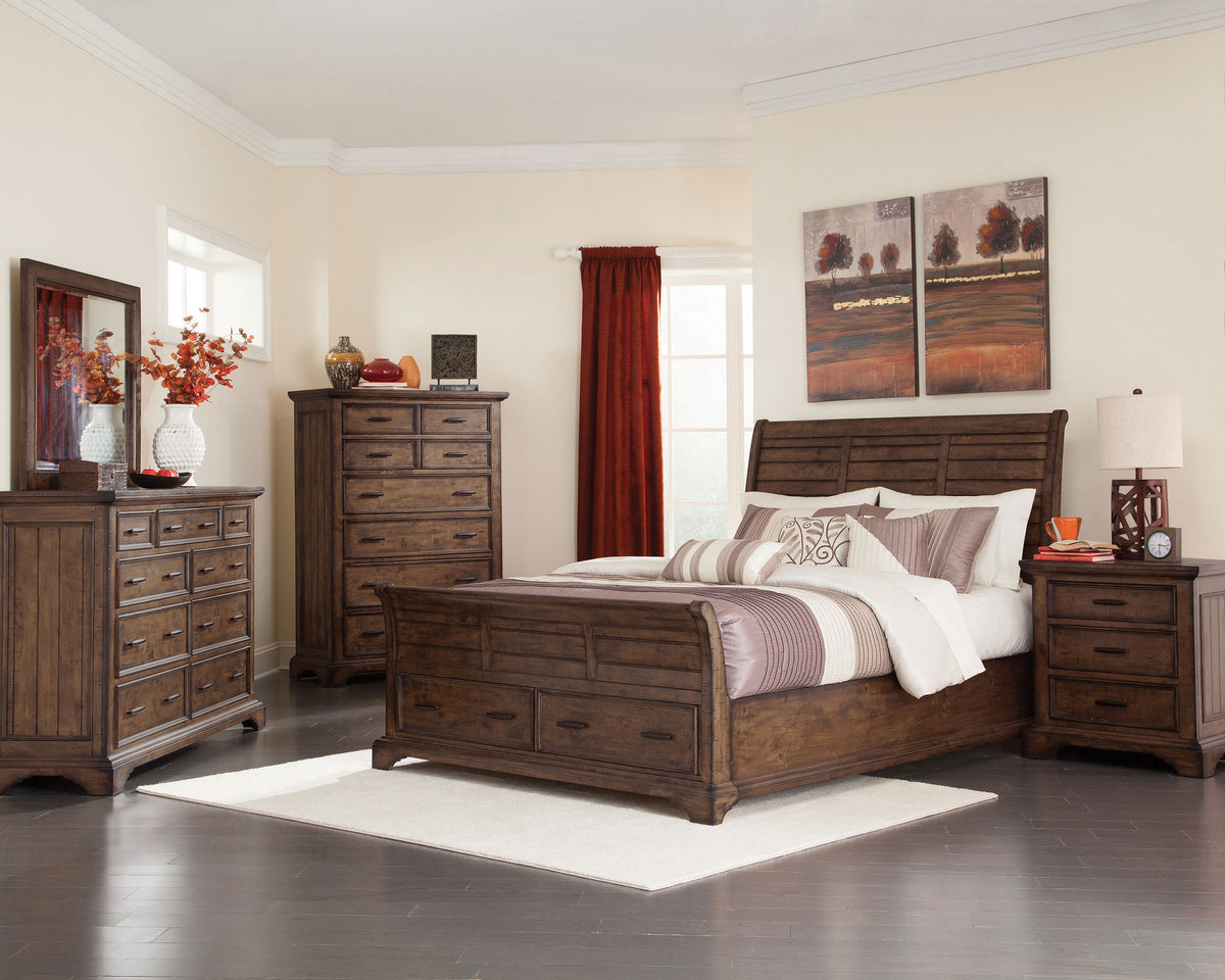 Elk Grove 4-piece California King Bedroom Set Bourbon