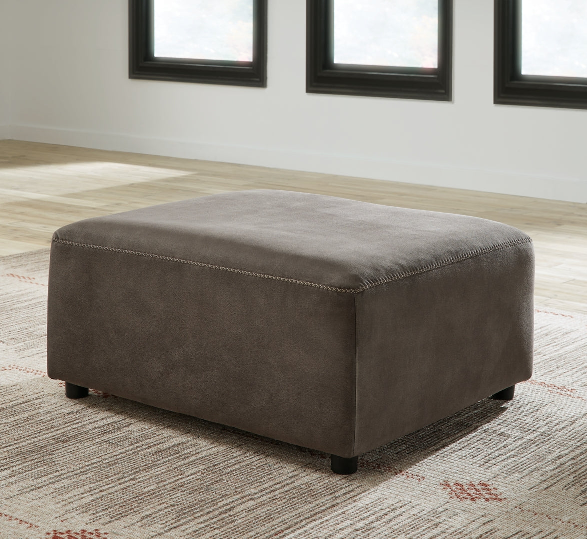 Allena Sectional