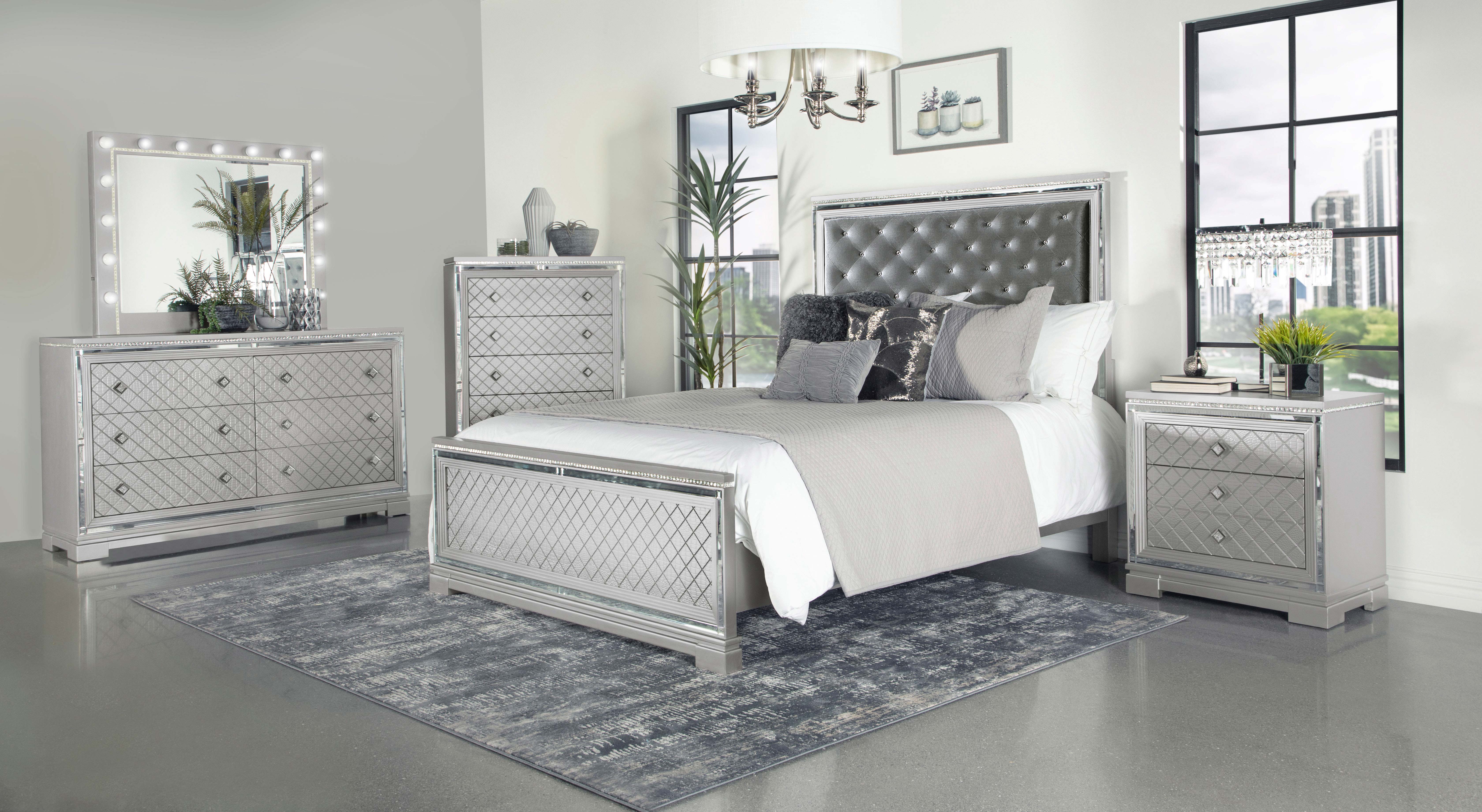 Coaster Eleanor Upholstered Tufted Bed Metallic Cal King