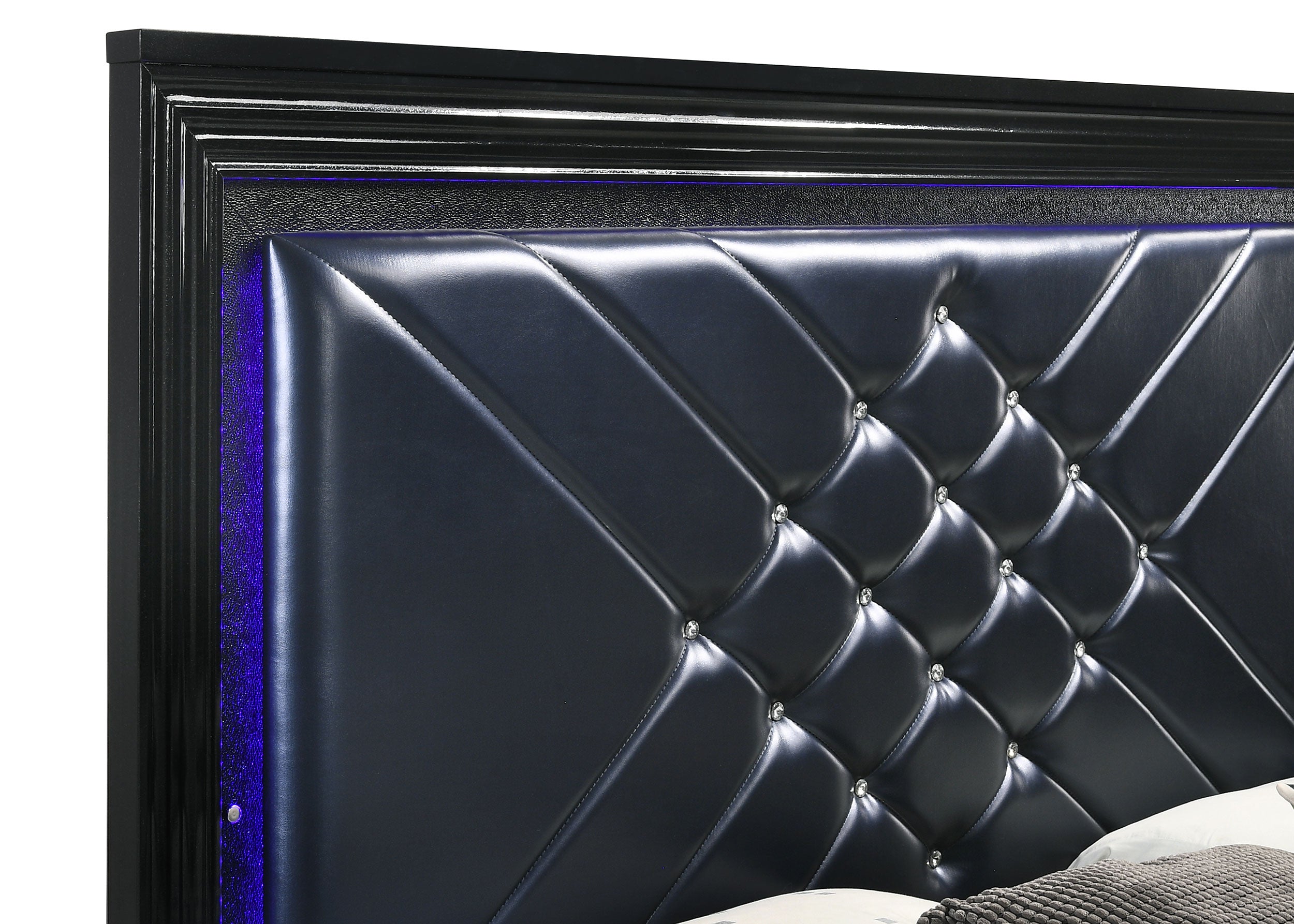 Coaster Penelope Bed with LED Lighting Black and Midnight Star Cal King