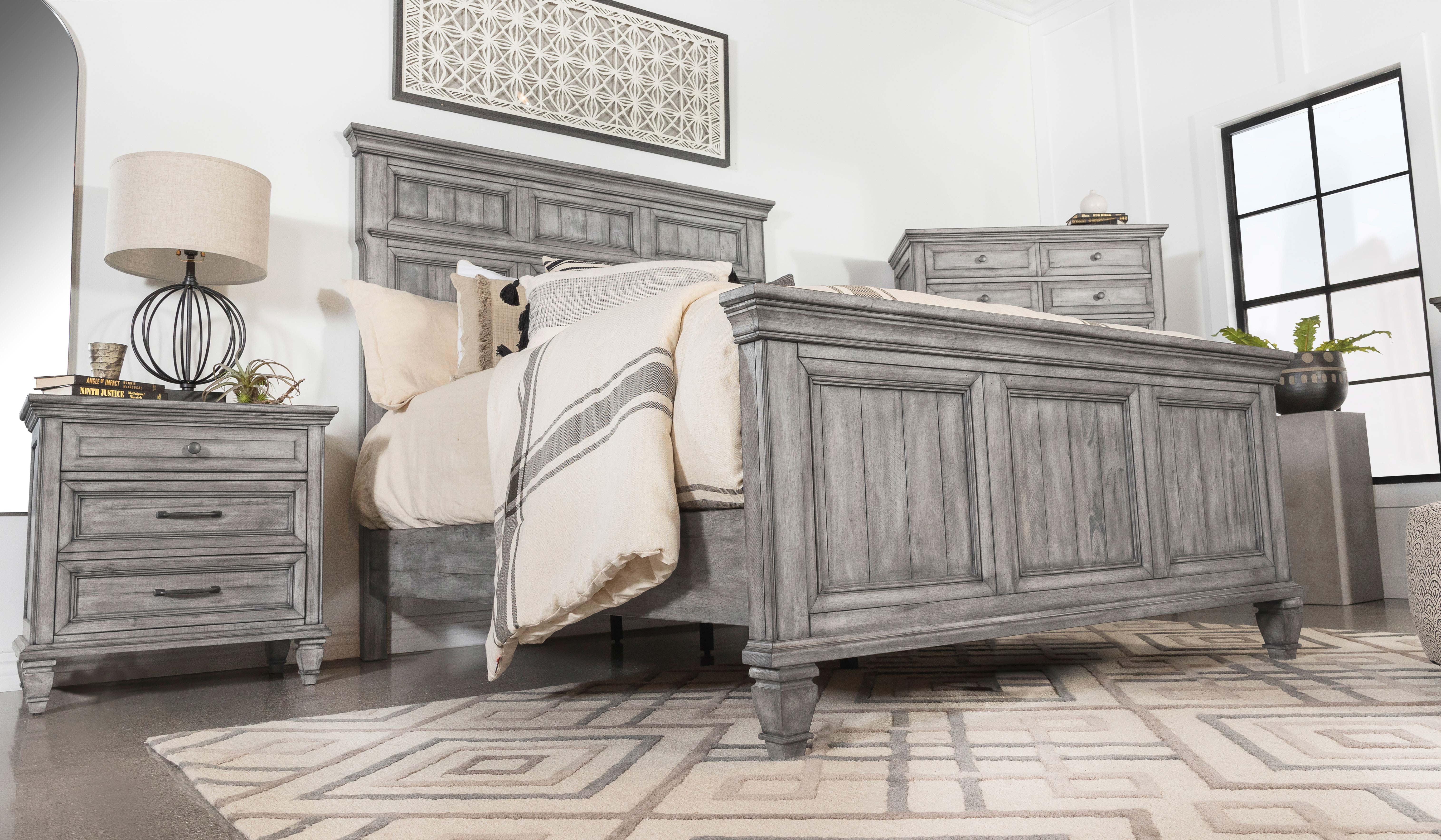 Coaster Avenue Panel Bed Grey Cal King