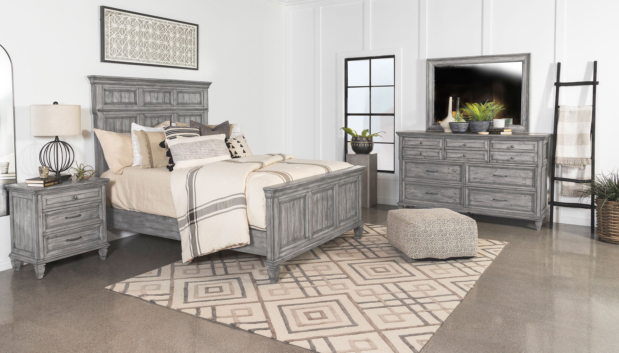 Coaster Avenue Panel Bedroom Set Grey Cal King Set of 5