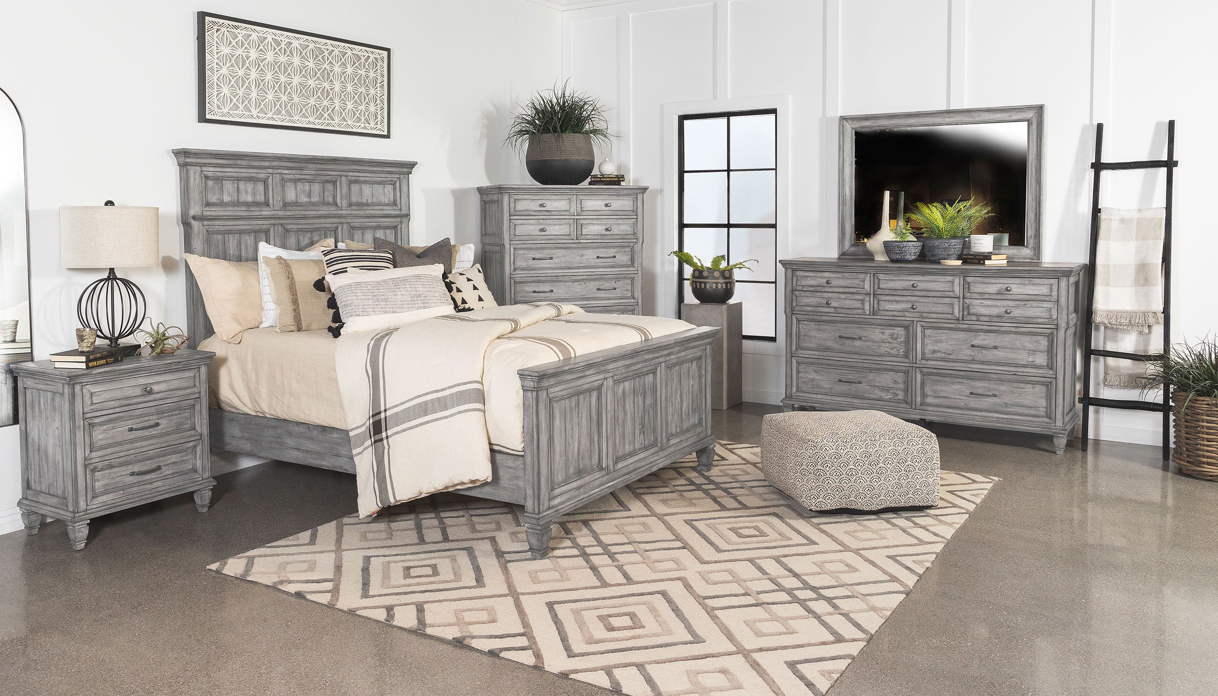 Coaster Avenue Panel Bedroom Set Grey Cal King Set of 5