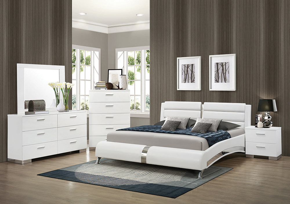 Coaster Jeremaine Bedroom Set Glossy White Cal King Set of 5