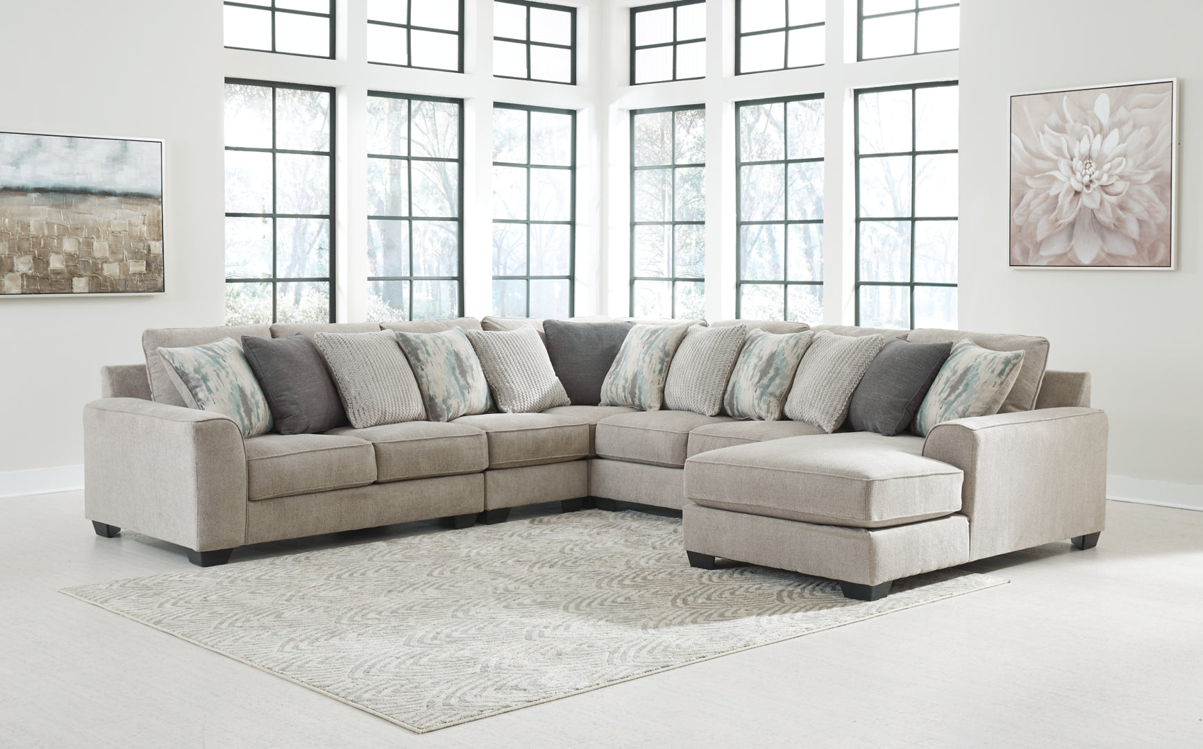 Ardsley 4-Piece Sectional with Chaise