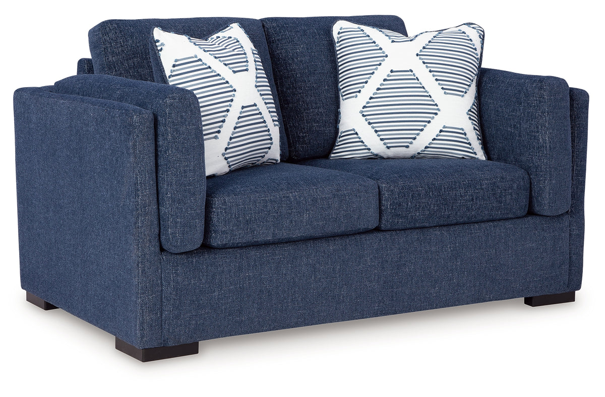 Evansley Loveseat