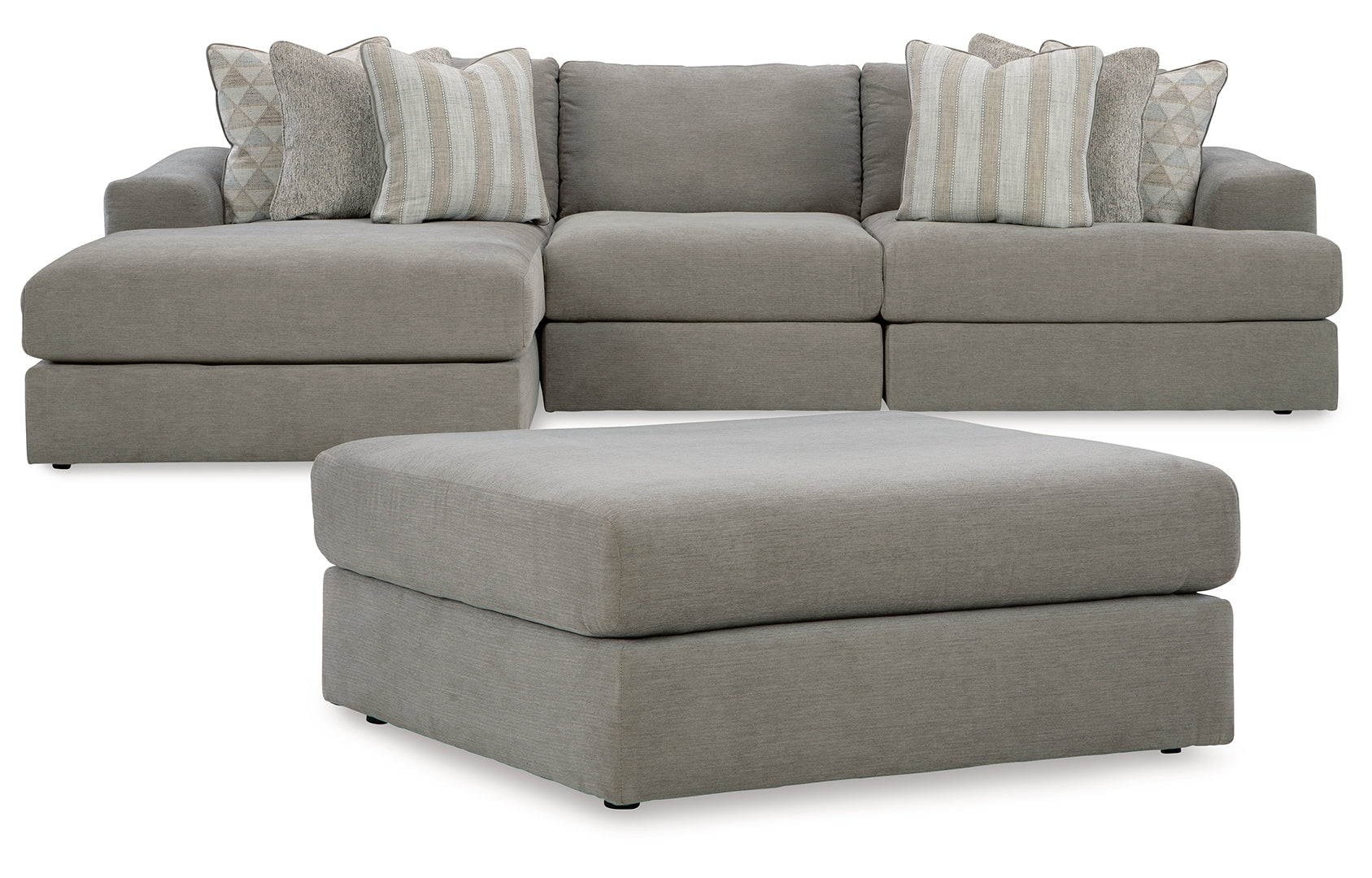 Avaliyah 3-Piece Sectional with Chaise