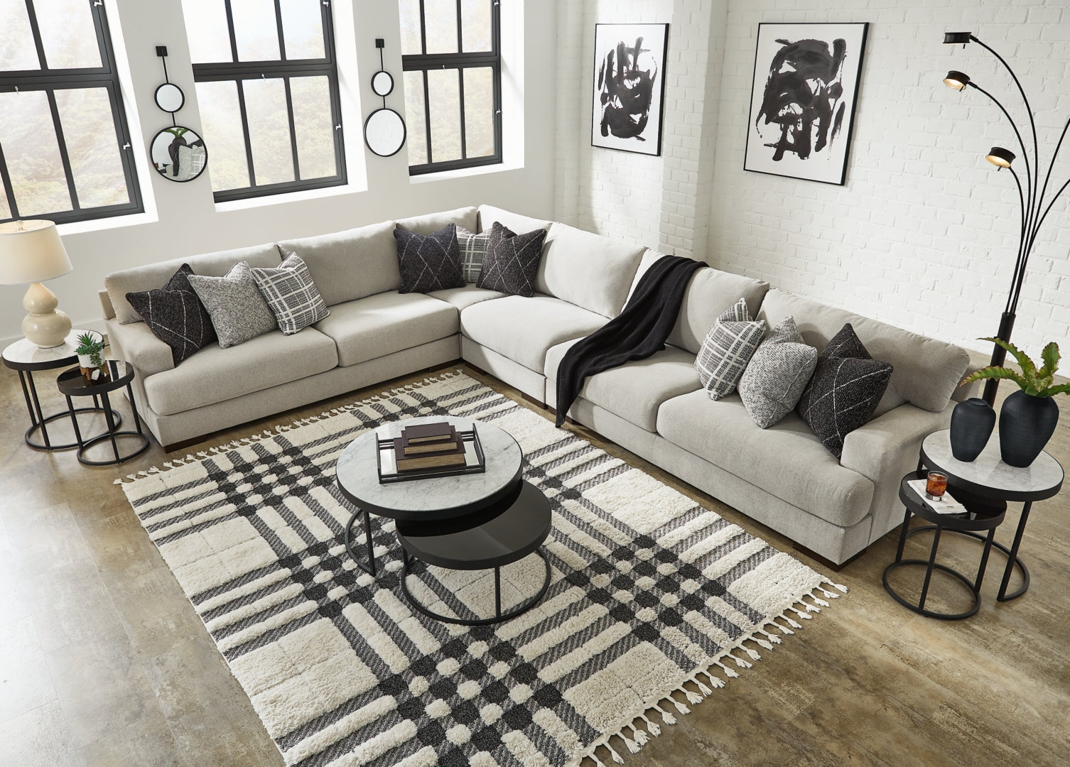 Artsie 3-Piece Sectional with Ottoman