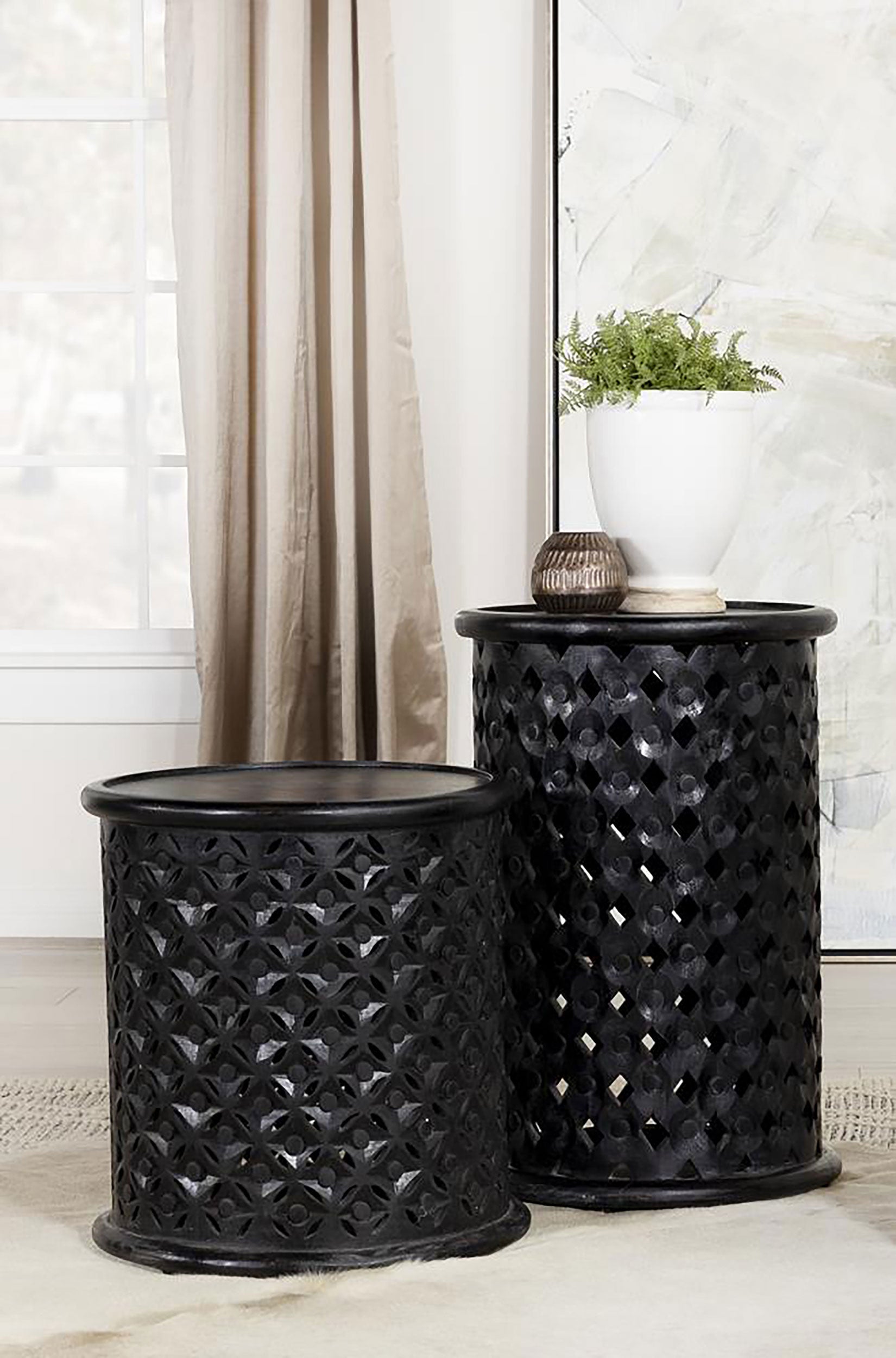 Coaster Krish 18-inch Round Accent Table Black Stain Default Title