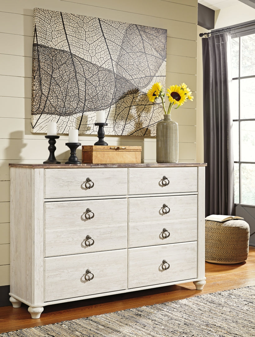 Willowton Six Drawer Dresser