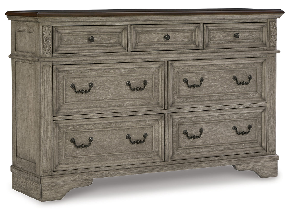 Lodenbay Dresser