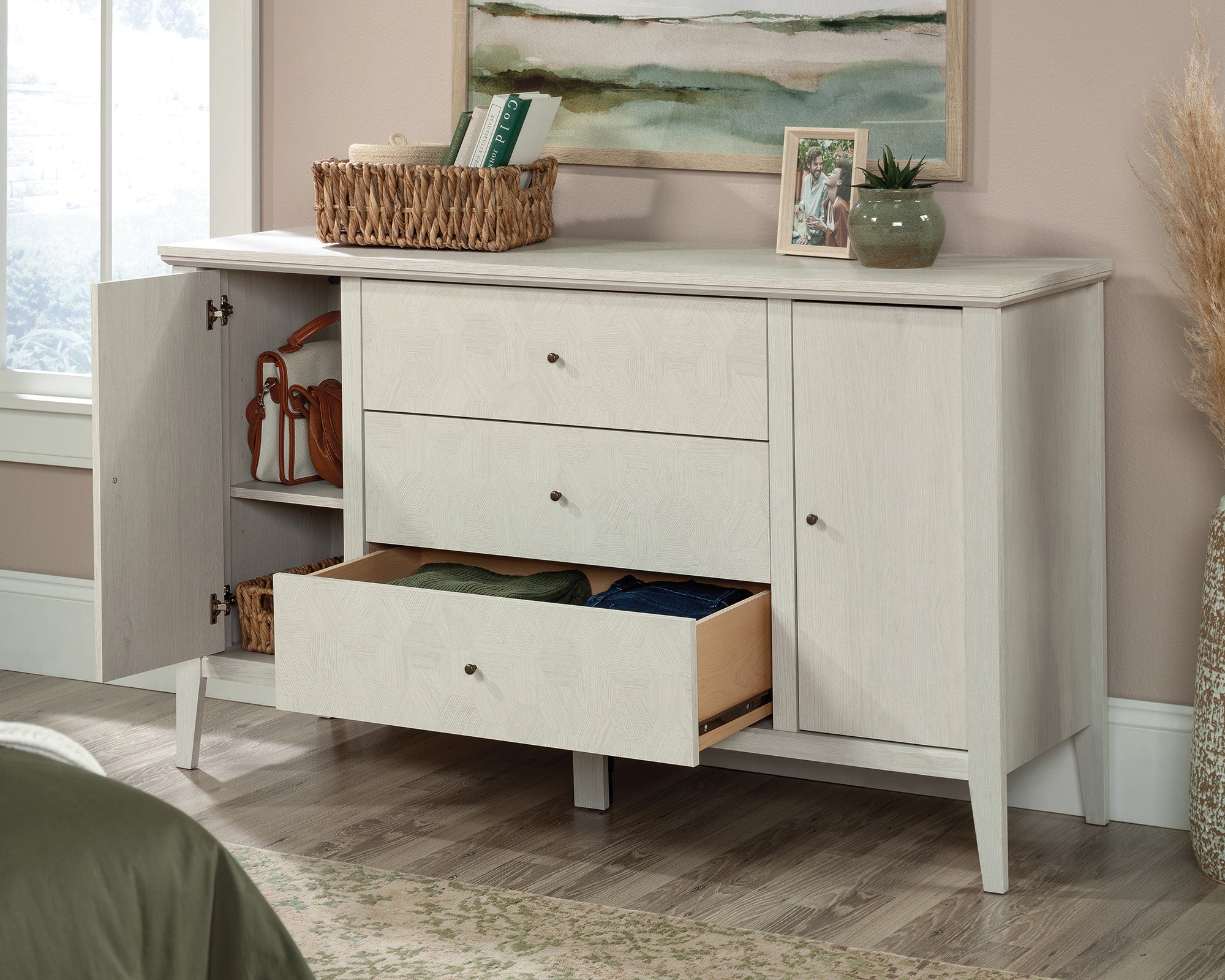 Larkin Ledge 3-Drawer Bedroom Dresser in Glacier Oak