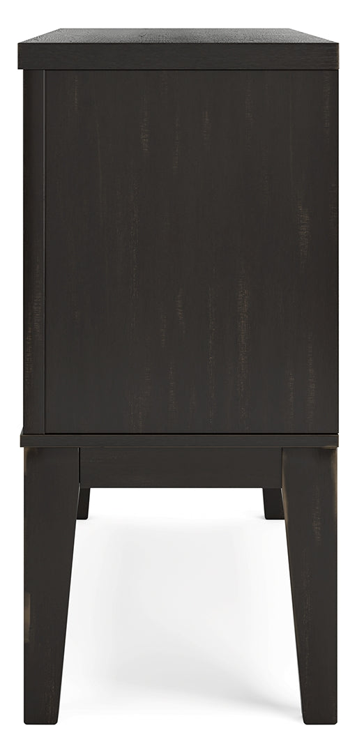 Galliden Dining Room Server