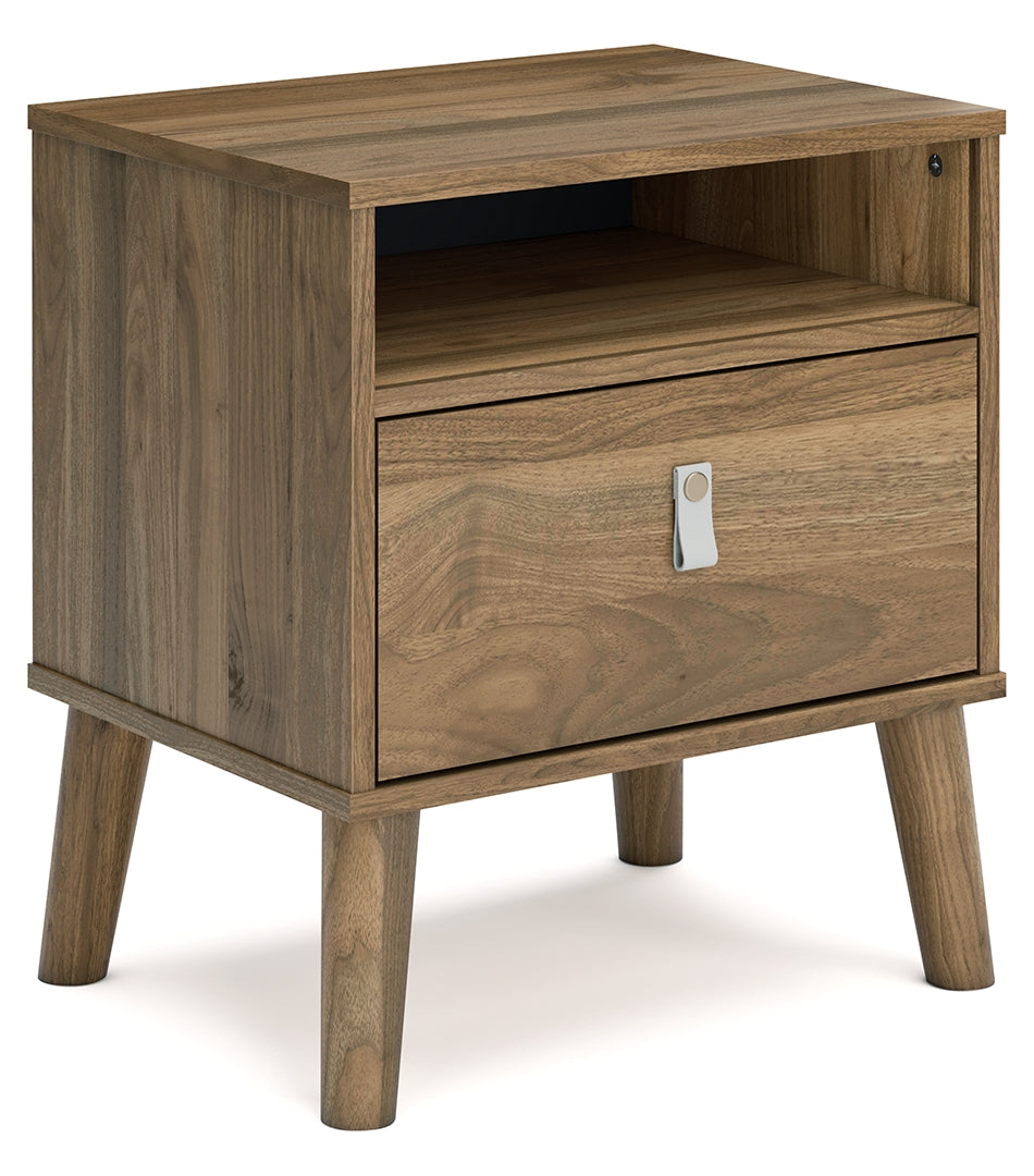 Aprilyn One Drawer Night Stand