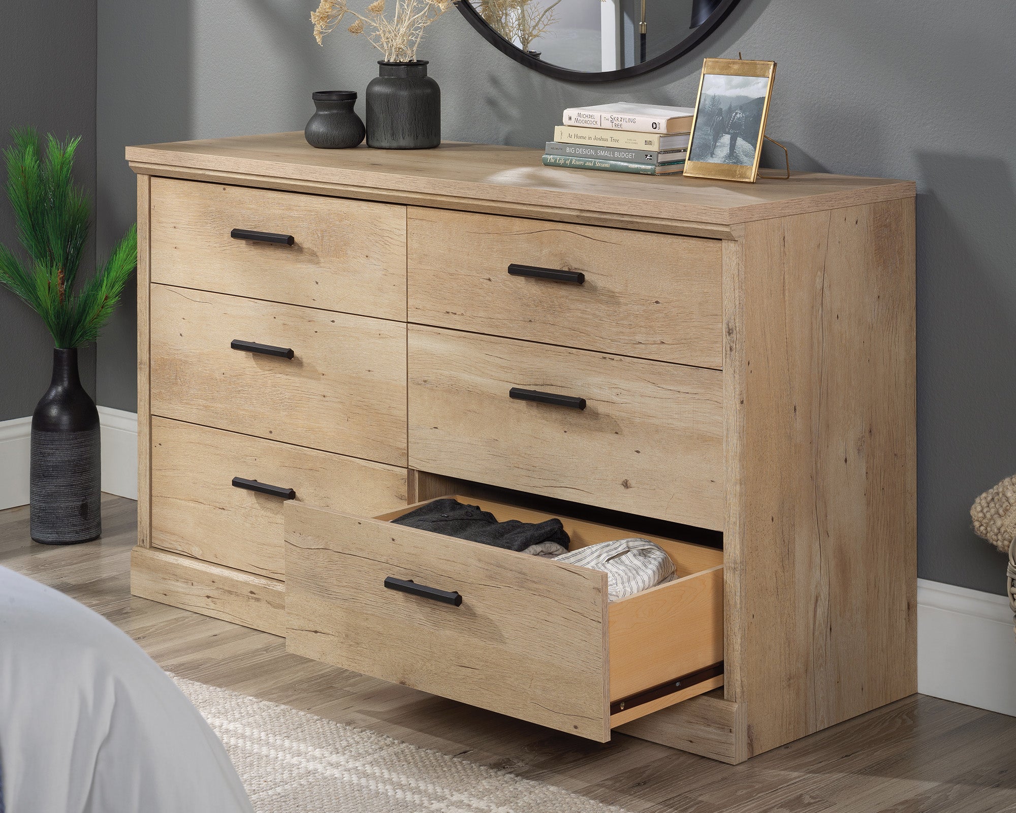 Aspen Post  6-Drawer Bedroom Dresser in Prime Oak