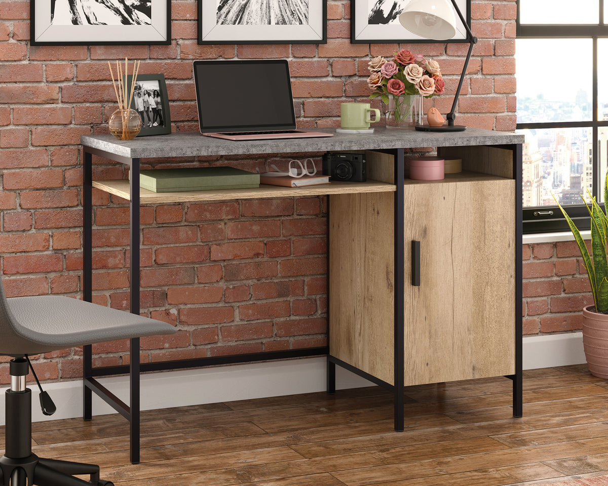 Market Commons  Single Pedestal Desk in Prime Oak