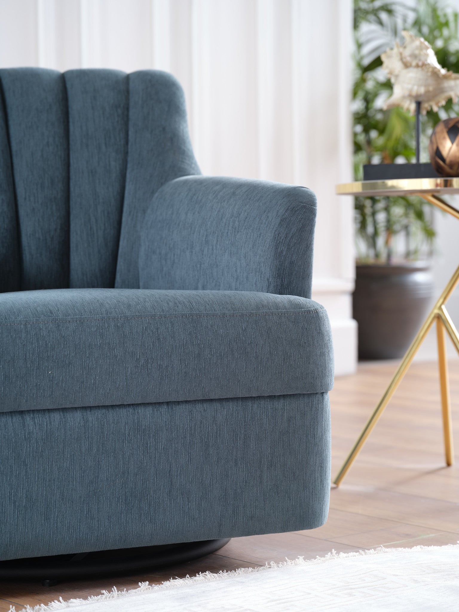 Bellona Urbane Swivel Chair by Bellona URBANE PETROL BLUE