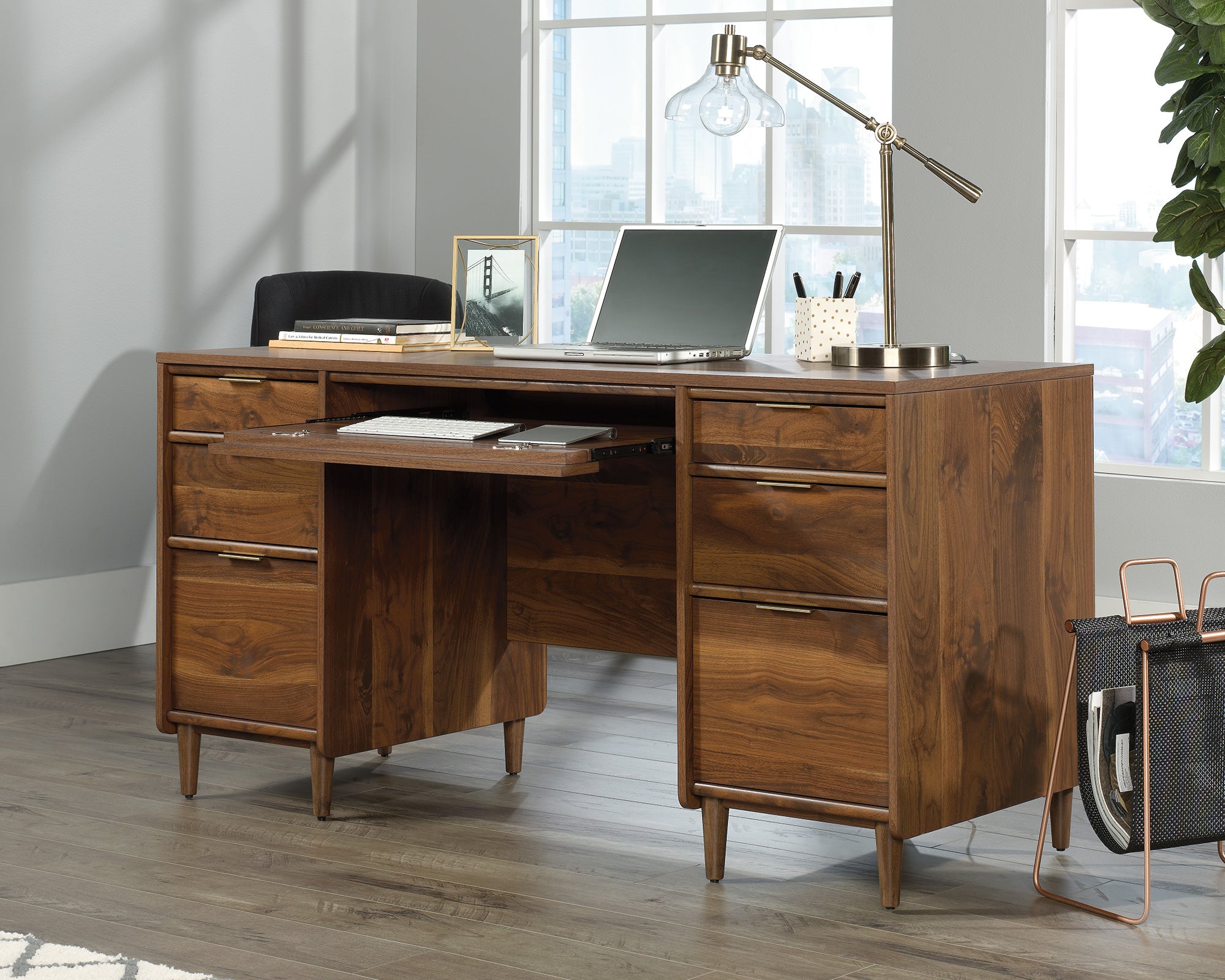 Clifford Place  Executive Desk