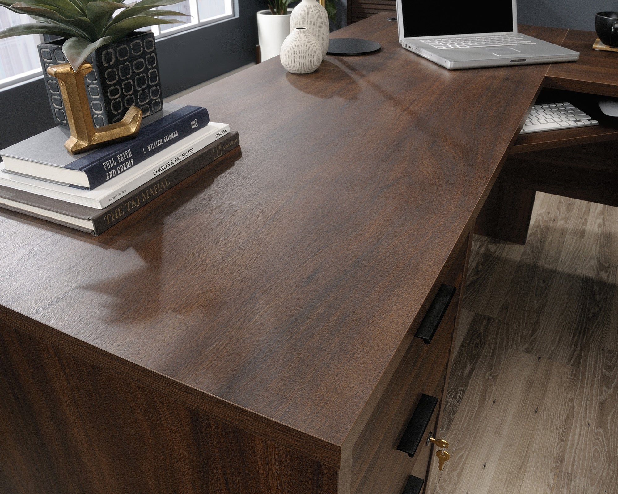 Englewood   L-Shaped Desk